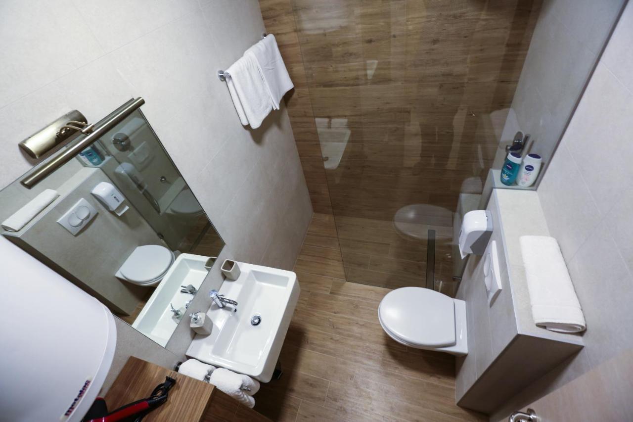 Apartment Promenada 30 Novi Sad Bagian luar foto
